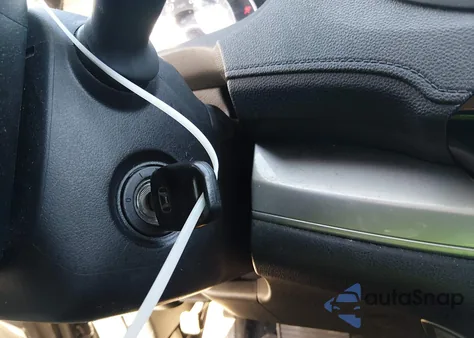 2015 Honda Cr-V Lx z USA, uszkodzony, nr VIN 5J6RM4H34FL114621